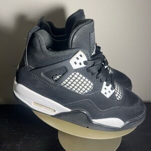 Black Air Jordan Sneakers Retro 4 Grade School